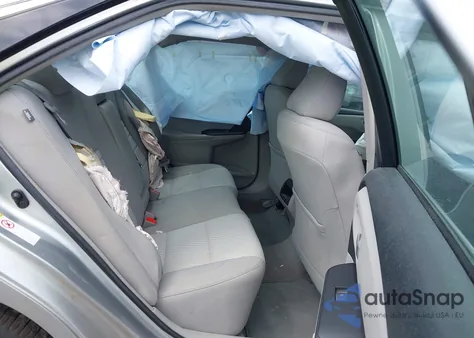 2017 Toyota Camry Le z USA, uszkodzony, nr VIN 4T1BF1FK8HU282099